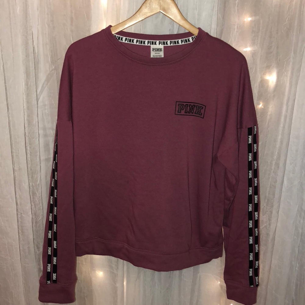 VS PINK pullover